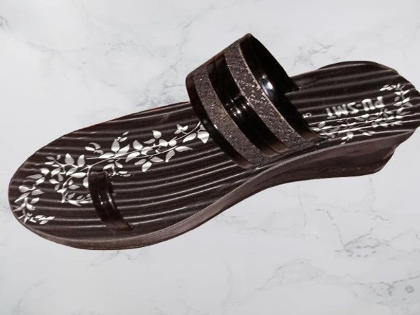 Leather Stylish Heel Sandal / Chappal - Black, 5/6