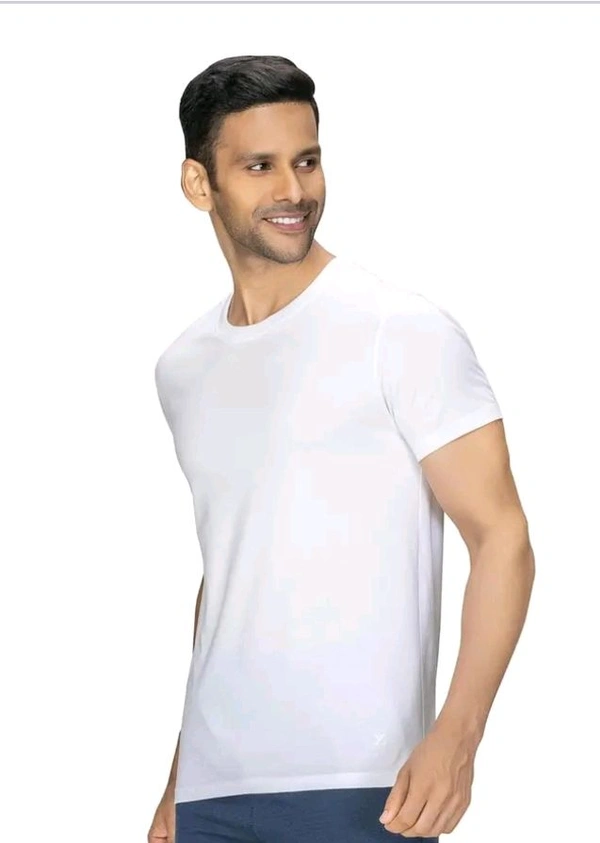 T shirt - White, (M)