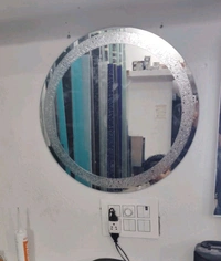Elya Round Crystal Mirror - White, 6/5