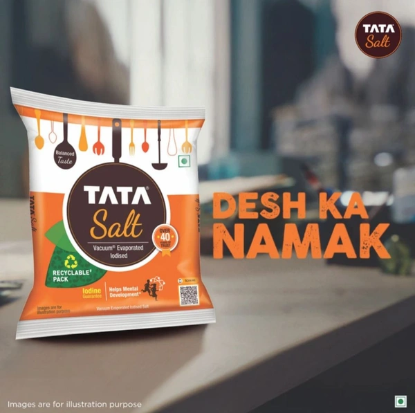 Tata Salt 1 Kg, Free Flowing and Iodised Namak, Vacuum Evaporated, Salt in Fresh
