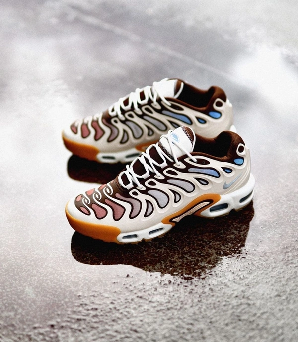 NIKE Nike Air Max Plus TN Drift Phantom Cacao🔥