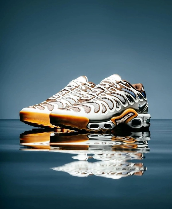 NIKE Nike Air Max Plus TN Drift Phantom Cacao🔥
