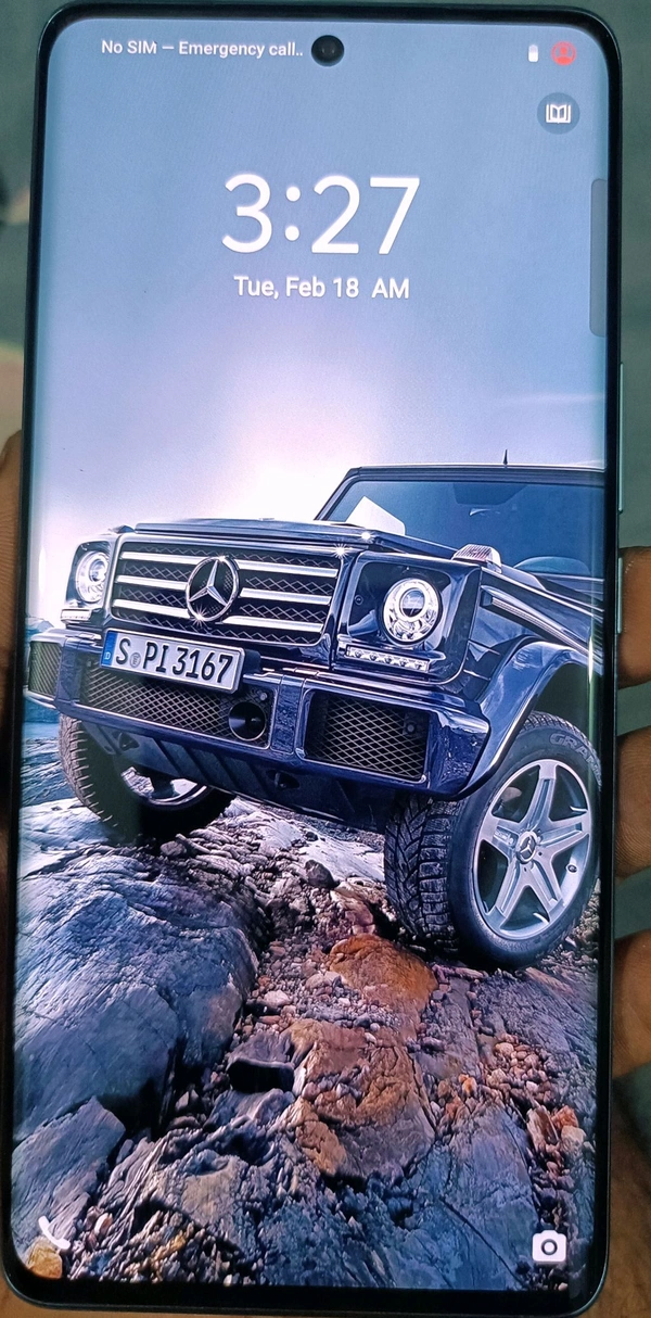 V25 Pro Curved Display  - Cornflower Blue