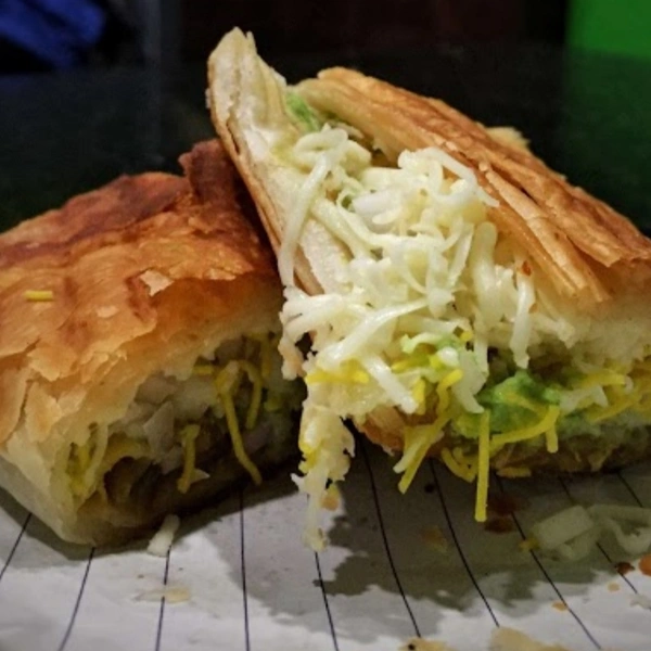 Paneer Puffs