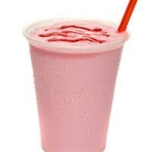 Strawberry 🍓 Milk Shake