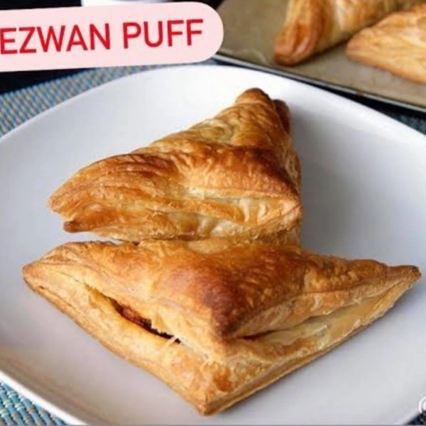 Schezwan Puffs