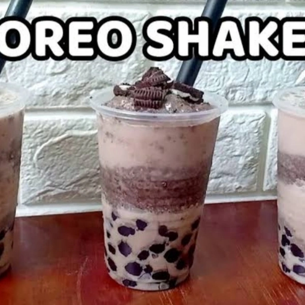 Oreo Milk Shake