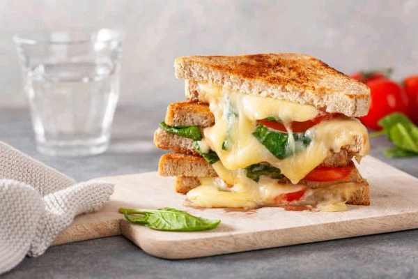 Veg Garlic Tomato Sandwich