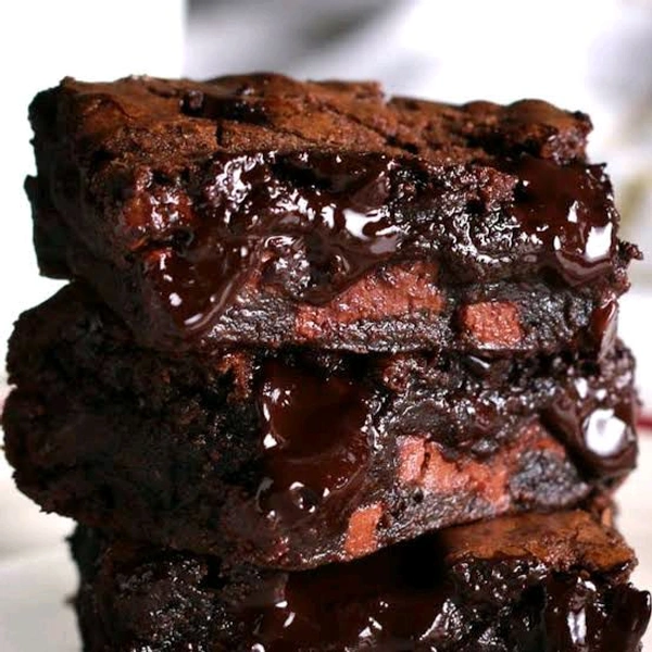 DEATH BY CHOCOLATE BROWNIE