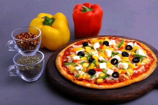 Slice CAPSICUM CORN PIZZA