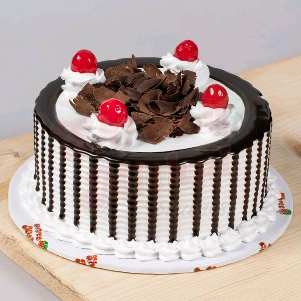 Ks Bakery  Black Forest Cake - 1KG
