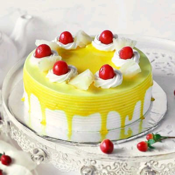 Ks Bakery  Pineapple Cake -1/2 Kg