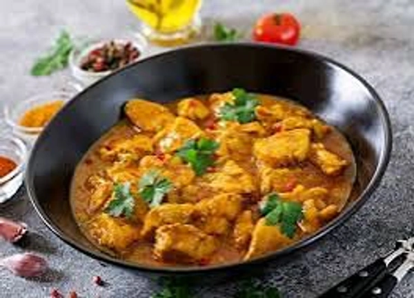 Bamboo  Mughlai Chicken Curry