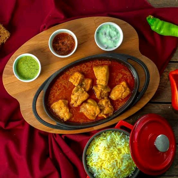 Bamboo  Afghani Chicken Curry