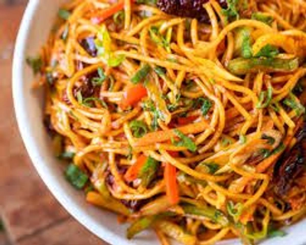 Bamboo  Veg Brount Garlic Noodles 