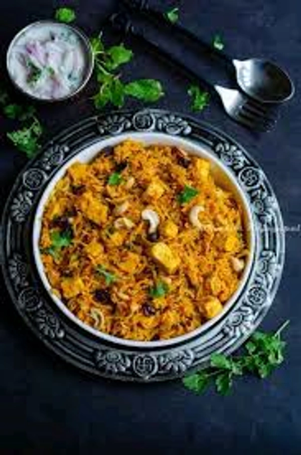 Bamboo  Kaju Paneer Biryani Family 