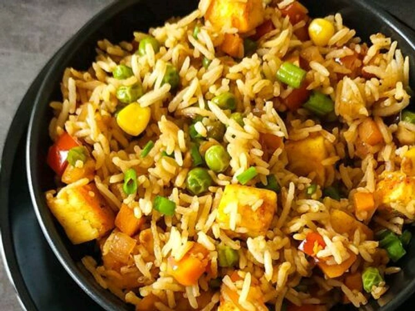 Paneer Egg Fired Rice