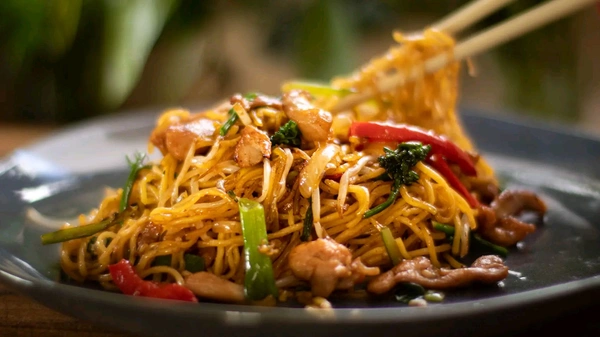 Sv Fastfood  Double Egg Chicken Noodles 