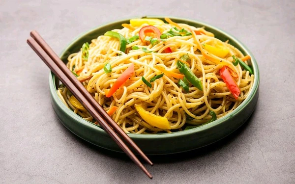 Sv Fastfood  Veg Noodles Full