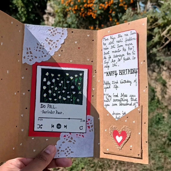 Vintage Fold Card. Comes With A Message And a Spotify Card. (15-17cm in length).