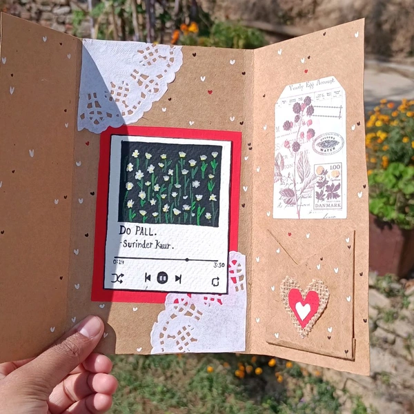 Vintage Fold Card. Comes With A Message And a Spotify Card. (15-17cm in length).