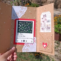 Vintage Fold Card. Comes With A Message And a Spotify Card. (15-17cm in length).