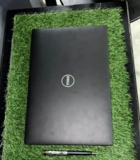 Dell Latitude 7480 7th Gen (Refurbished) - Black, Corei7 7th, 14.0, 256GB, 8GB