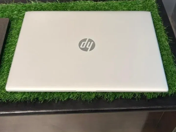 HP ProBook 450 G5 8th Gen (Refurbished) - Silver, A, Corei5 8th, 15.6, 256GB, 8GB