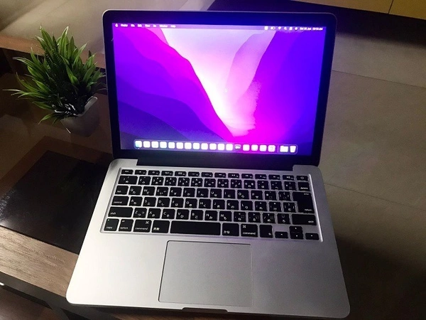 Apple MacBook Pro A1502 (Renewed) - Silver, A, Corei5, 13.3 Retina