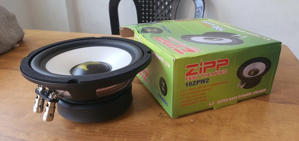 Zipp... Zipp 6.5 " Sub Woofer 