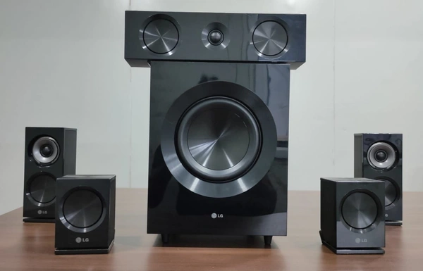 LG  Lg 5.1 Speaker System 