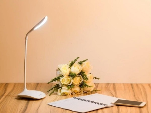 FOLDING TABLE LAMP DESK LIGHT