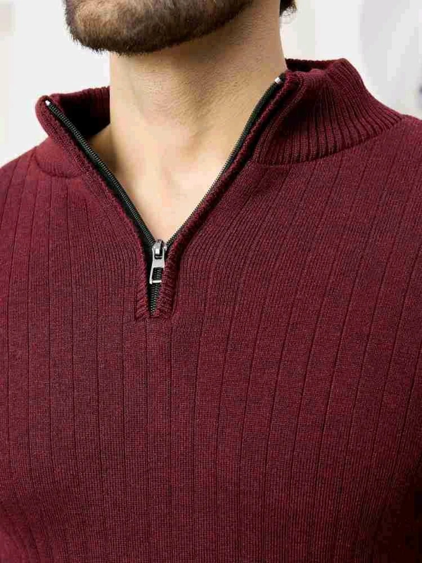 KVETOO Men Self Design High Neck Maroon Sweater - L