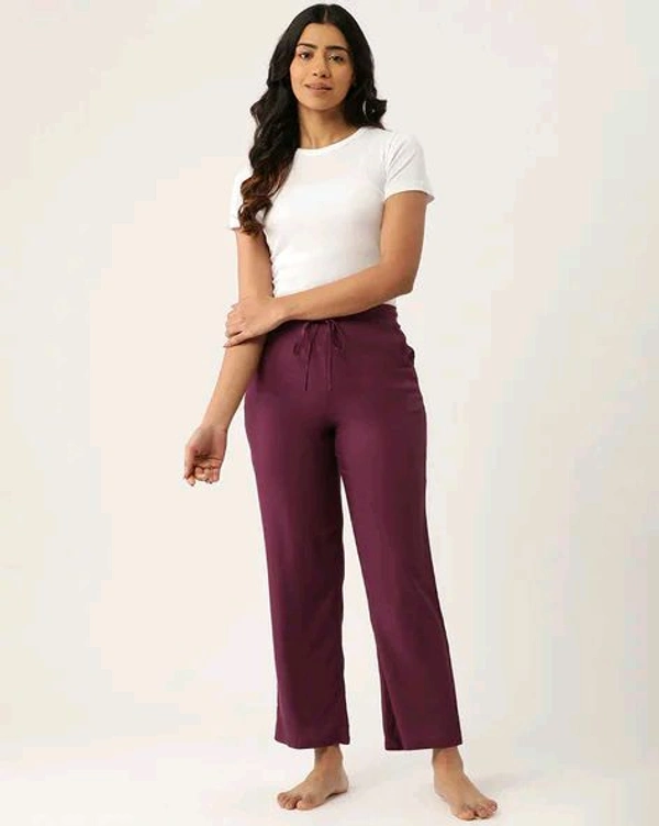 Women Relaxed Fit Flat-Front - L