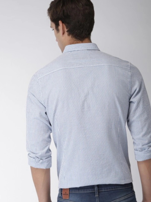 Men Blue & White Slim Fit Striped Casual Shirt - M