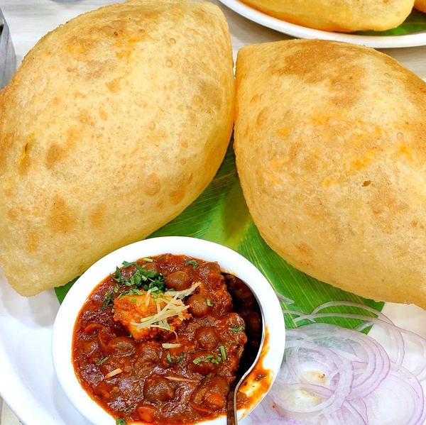 Choley Bhature