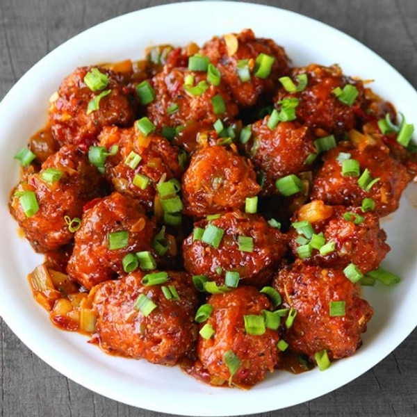 Veg Manchurian Dry/Gravy