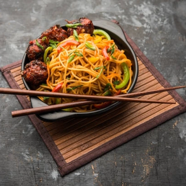 Manchurian Gravy +Noodle