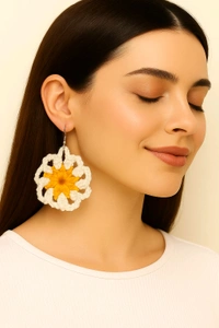 woolan eairring and puls handicraft