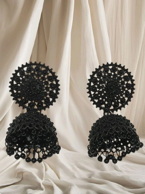 Black Jhumki