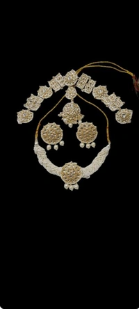 Orignal Kundan And Puls Nackles With Matha Patti