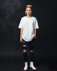 Stylish White Oversized Women's Tshirt - L