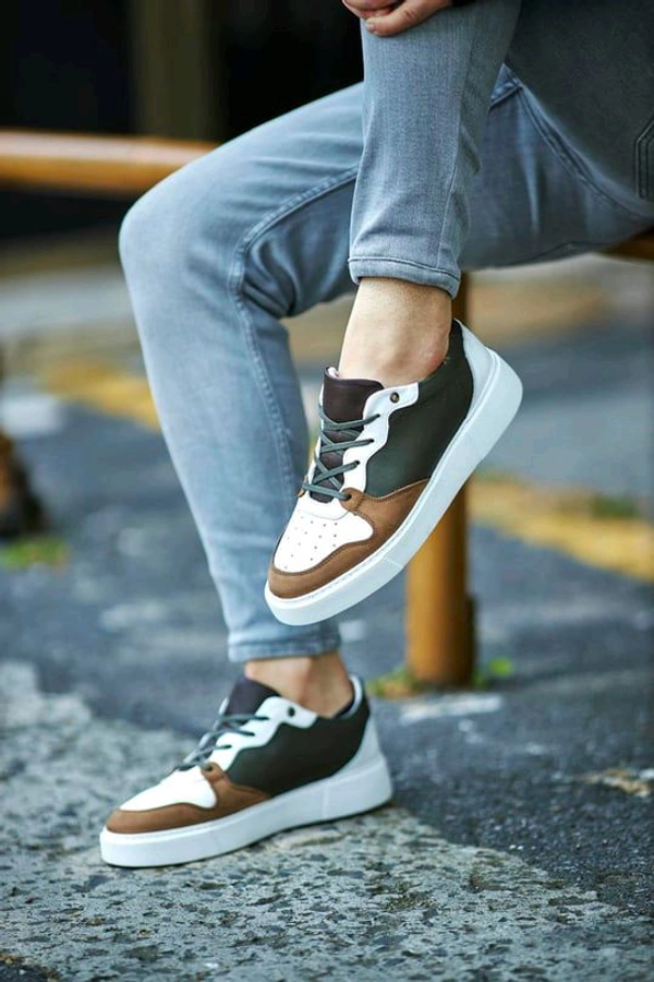 Stylish Colourblock Shoe - IND10