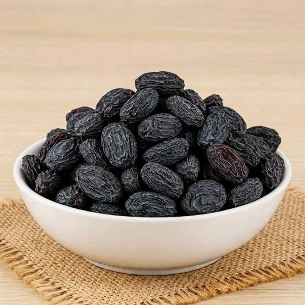 Black Raisins