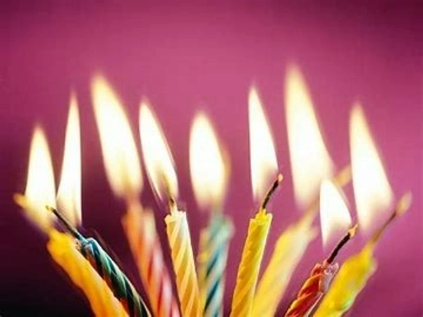 TWISTED CANDLE