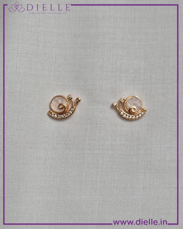 TWIRL AND SHELL