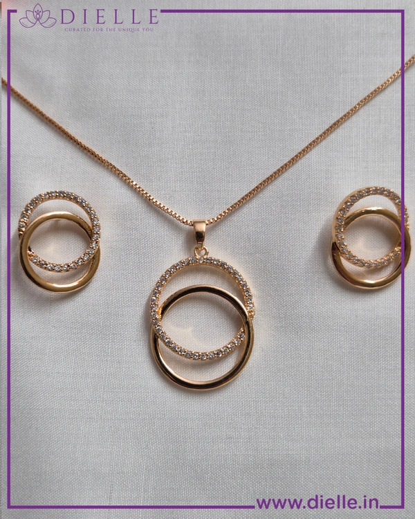 TWINKLE & GOLD SET