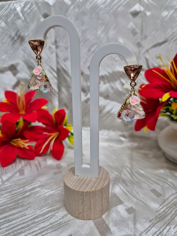 FLORAL CASCADE 