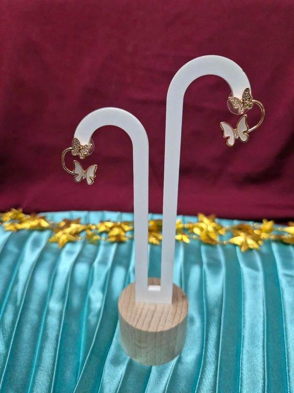 TWIN FLUTTER EARRINGS