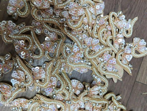 Arihant Handmade Koini Buti Offwhite - White, 100 Pcs